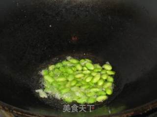 花蟹炒毛豆的做法步骤：3
