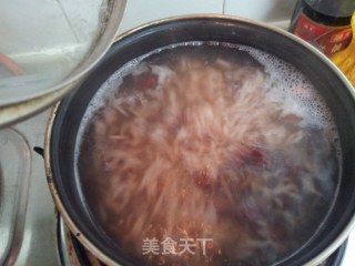 中医养生——莲子百合红豆粥的做法步骤：4