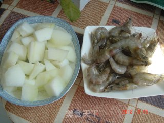 虾仁烧冬瓜的做法步骤：2