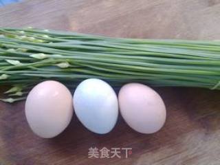 韭菜花炒鸡蛋的做法步骤：1