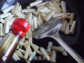油焖茭白的做法步骤：6