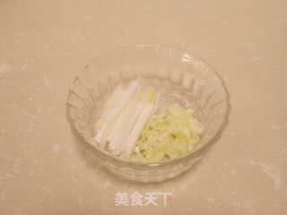 凉拌双耳的做法步骤：1