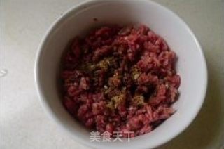 肉末雪里红的做法步骤：1