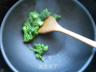 肉酱意大利面的做法步骤：4