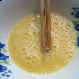 鸡蛋葱末豆腐的做法步骤：3