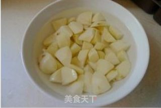 土豆炖排骨的做法步骤：3