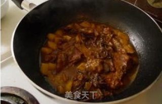 土豆炖排骨的做法步骤：12