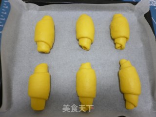 南瓜汁小餐包的做法步骤：12