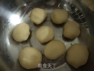 莲蓉蛋黄苏式月饼的做法步骤：13
