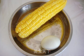 西兰花金沙玉米的做法步骤：1