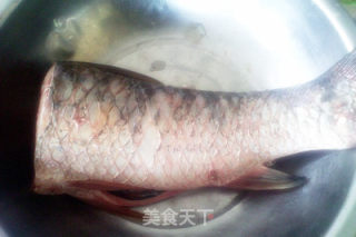 毛豆仁烧青鱼块的做法步骤：1