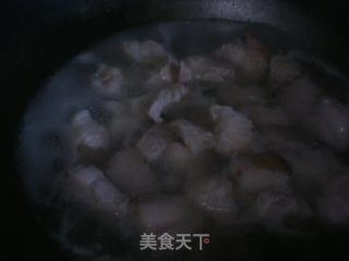 红烧肉的做法步骤：1