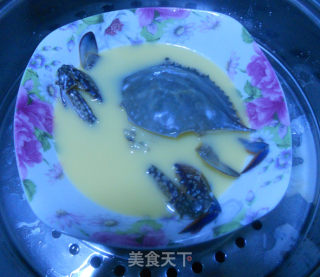 芙蓉蒸蟹的做法步骤：4