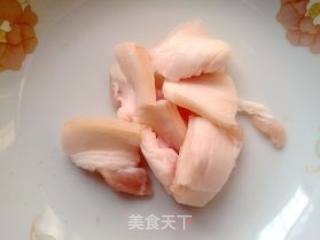 干煸黄豆芽的做法步骤：2