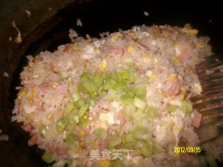 ✿火腿蛋炒饭✿的做法步骤：6