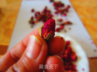 玫瑰豆沙月饼的做法步骤：2