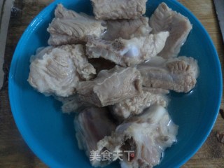 栗子红烧排骨的做法步骤：4