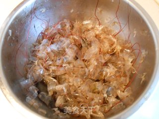 虾皮两吃之——【超级补钙零食】炸虾皮的做法步骤：2