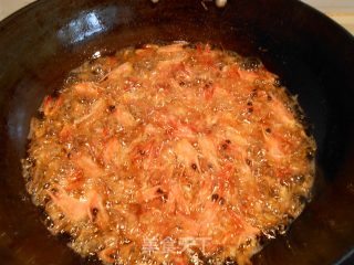 虾皮两吃之——【超级补钙零食】炸虾皮的做法步骤：4
