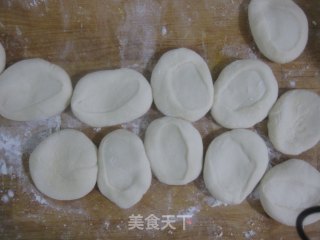 烫面牛肉馅饼的做法步骤：4