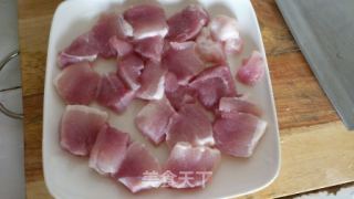 黄花菜山楂煲猪瘦肉的做法步骤：4