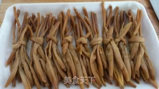 黄花菜山楂煲猪瘦肉的做法步骤：5