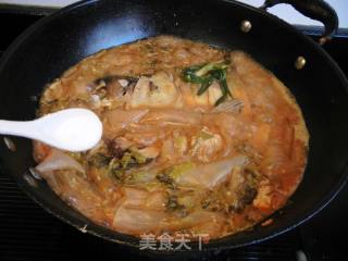 酸菜粉皮炖鲢鱼头的做法步骤：10