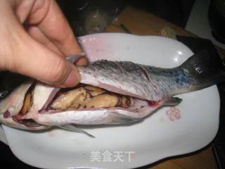 香菇蒸鲫鱼的做法步骤：2