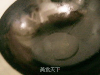 木耳炒牛肉的做法步骤：3