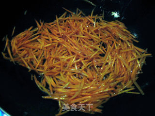 随意搭配也美味——酸菜胡萝卜的做法步骤：3