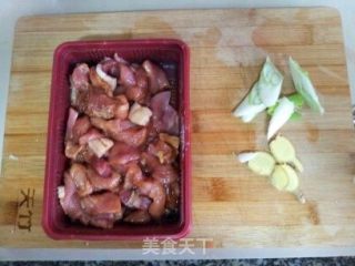平菇肉片的做法步骤：2