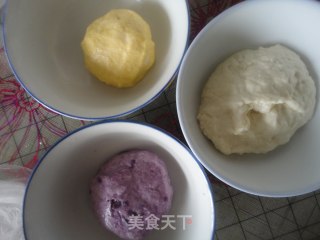 美味多层彩色发糕的做法步骤：3