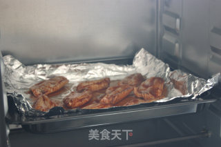 传说中零失败的懒人烤箱菜——香辣烤鸡翅的做法步骤：8