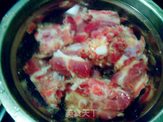 豉汁排骨焗饭的做法步骤：1