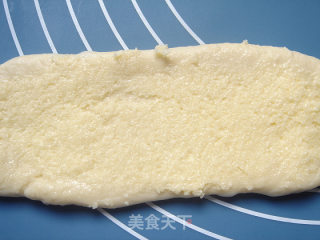 换着花样做面包——【椰蓉卷】的做法步骤：4
