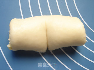 换着花样做面包——【椰蓉卷】的做法步骤：6