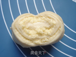 换着花样做面包——【椰蓉卷】的做法步骤：7