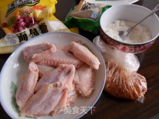 香辣炸鸡翅的做法步骤：1