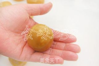 广式五仁月饼的做法步骤：11