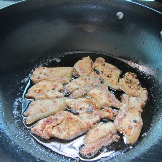 红烧米粉肉的做法步骤：3
