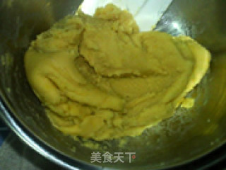 紫薯桃山月饼的做法步骤：3