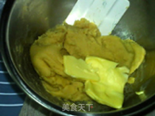 紫薯桃山月饼的做法步骤：4