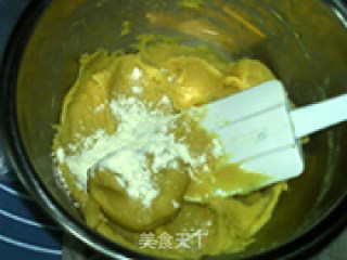 紫薯桃山月饼的做法步骤：6