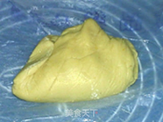 紫薯桃山月饼的做法步骤：7