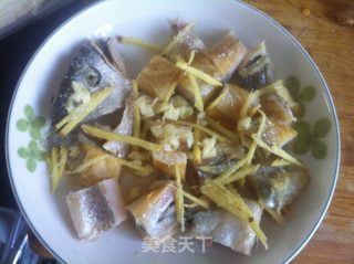 蒸咸黄花鱼的做法步骤：4