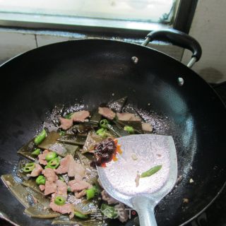 海带炒肉片的做法步骤：6
