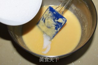 【黑芝麻蛋卷】----最酥脆可口的蛋卷的做法步骤：3