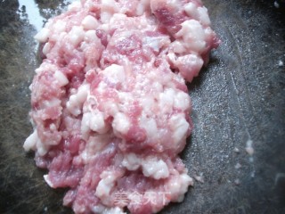笋干菜蒸肉饼的做法步骤：2