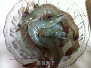 凤尾虾的做法步骤：1