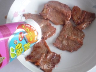 街头小吃——烧饼夹里脊的做法步骤：10
